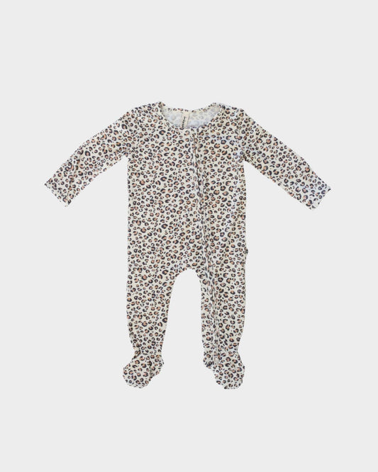 covelCheetah Bamboo Zipper Sleeper - Premium zip up sleeper from babysprouts clothing company - Just $36! Shop now at covel0-12, 12-24, baby, baby pajamas, Faire, girls, new babycovel